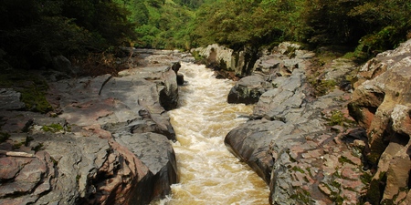 Colombia - Estrecho del Rio Magdalena