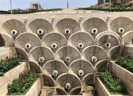 Yerevan: Cascade