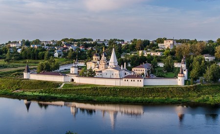 Staritsa: Monasterio de la Asuncion