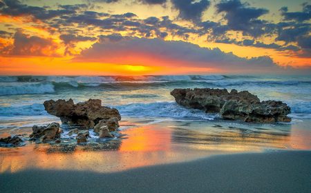 Coral Cove Beach