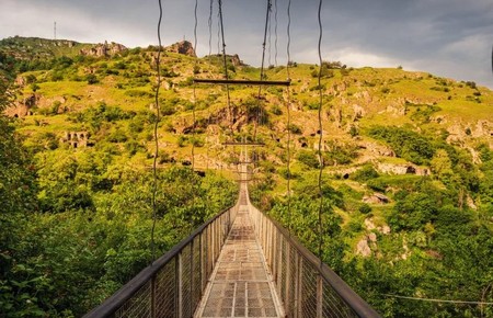 Khndzoresk: Puente Colgante