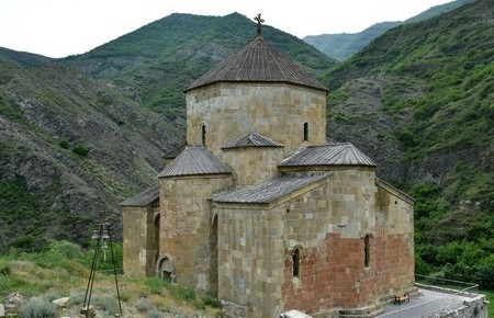 Fortaleza e Iglesia de Ateni