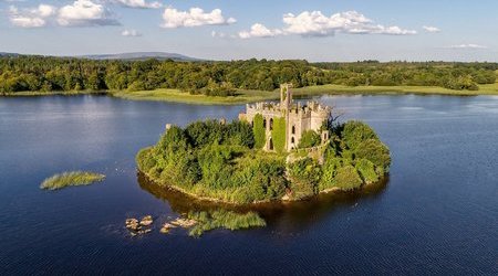 MacDermott Castle - Lough Key
